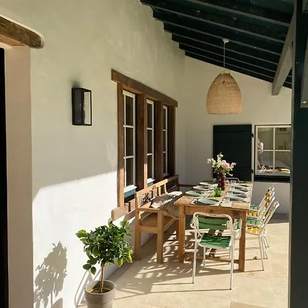 Countryside - Keyweek Country House * 아르캉그