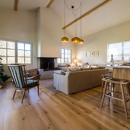 Countryside - Keyweek Country House * 아르캉그
