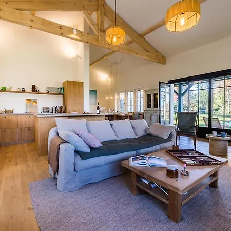 Countryside - Keyweek Country House 아르캉그